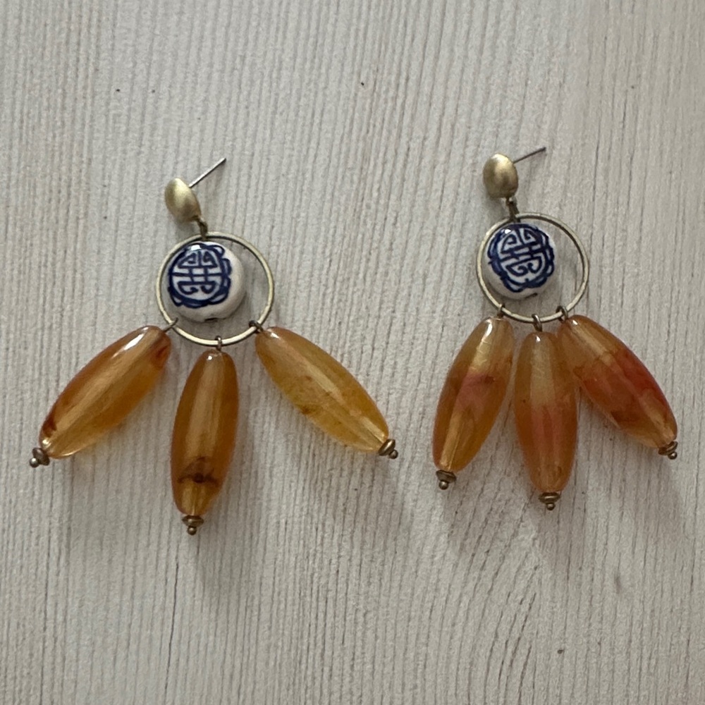Elegant Gold and Brown Dangle Earrings
